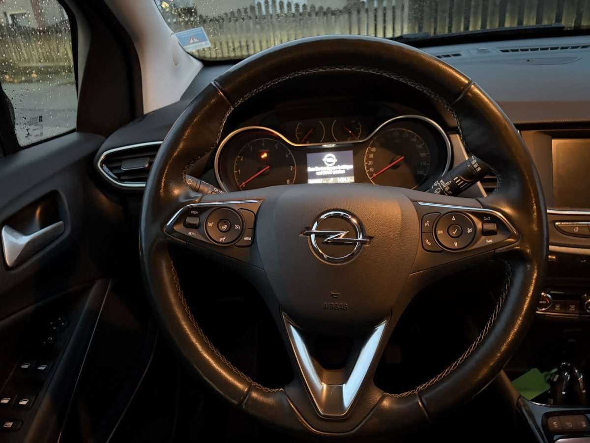 Fahrzeugbild eines Opel Crossland X