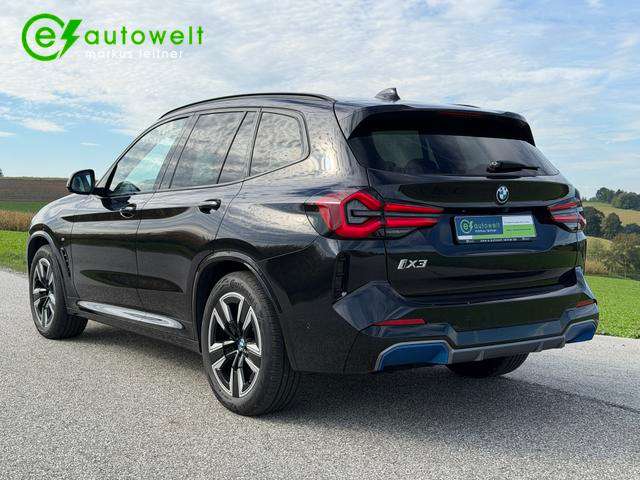 Fahrzeugbild eines BMW ix3