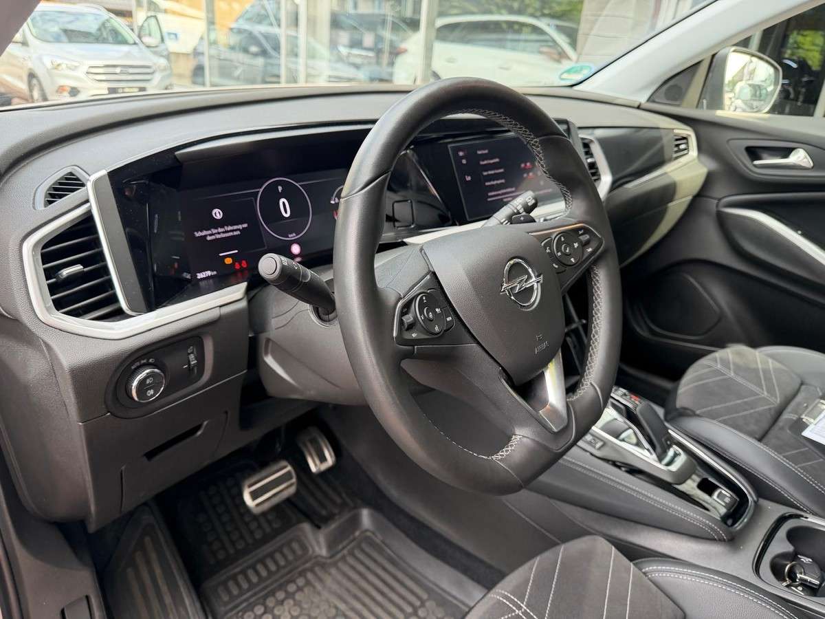 Fahrzeugbild eines Opel Grandland X