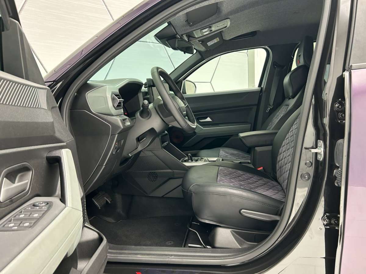 Fahrzeugbild eines Dacia Duster