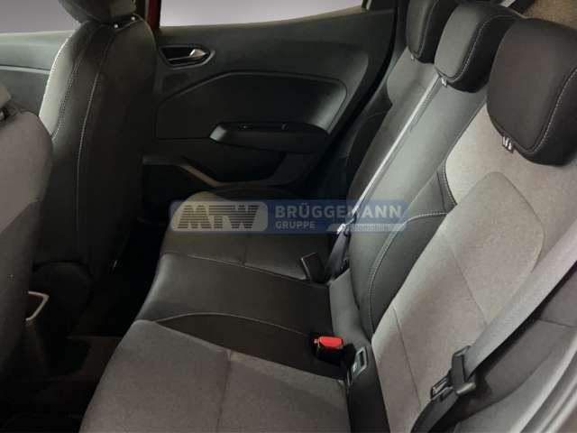 Fahrzeugbild eines Mitsubishi Colt