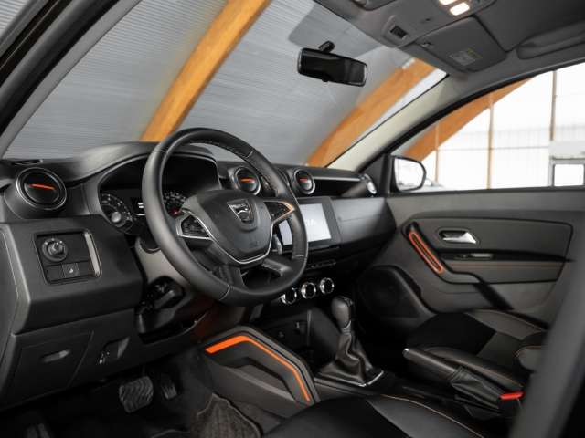 Fahrzeugbild eines Dacia Duster