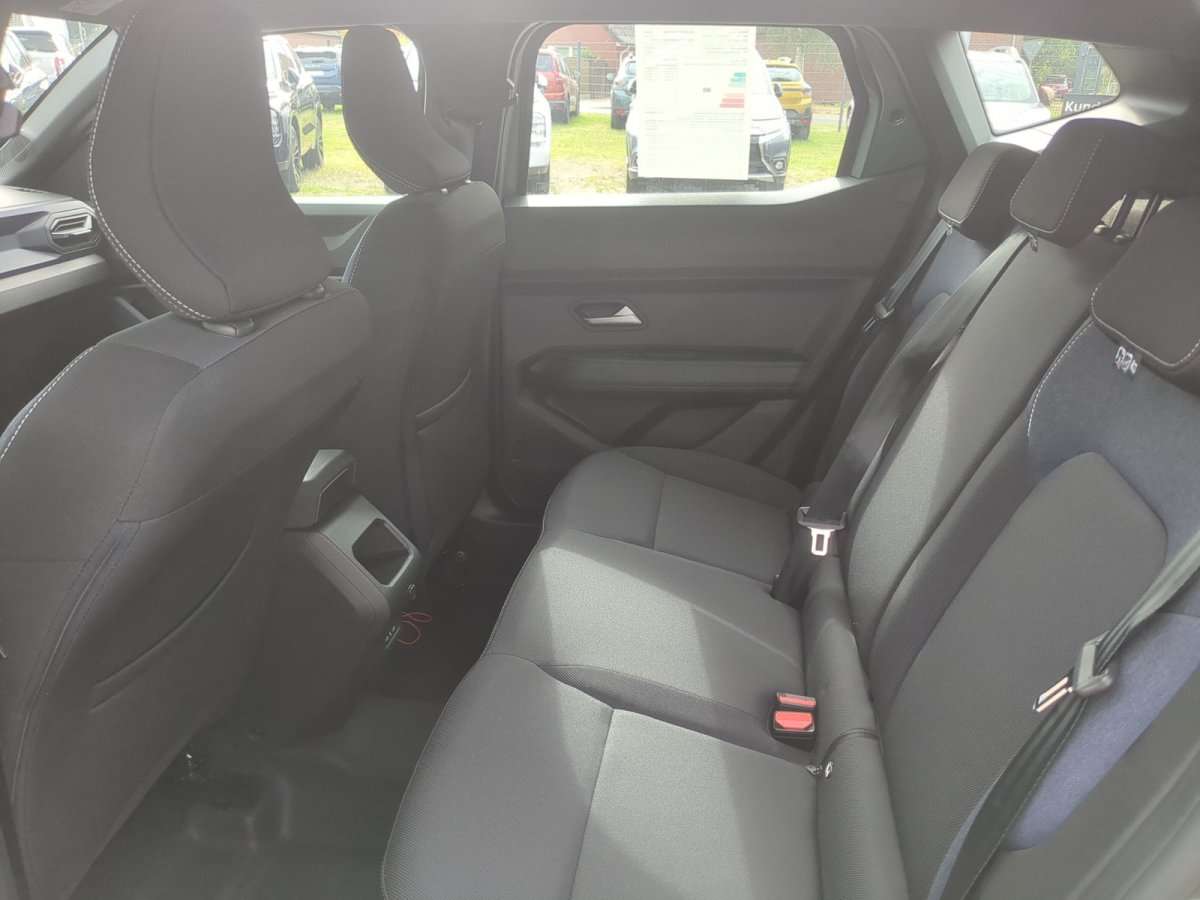 Fahrzeugbild eines Dacia Duster