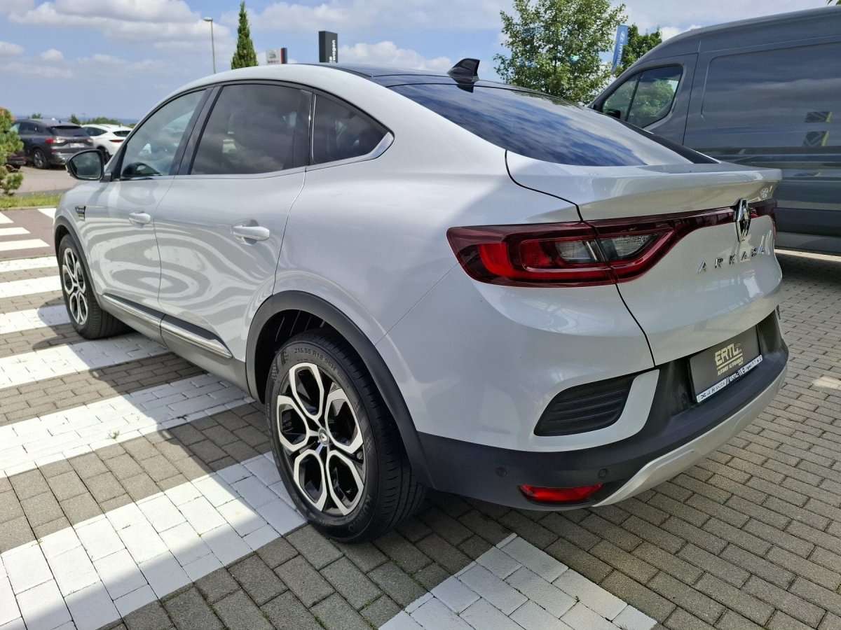 Fahrzeugbild eines Renault Arkana