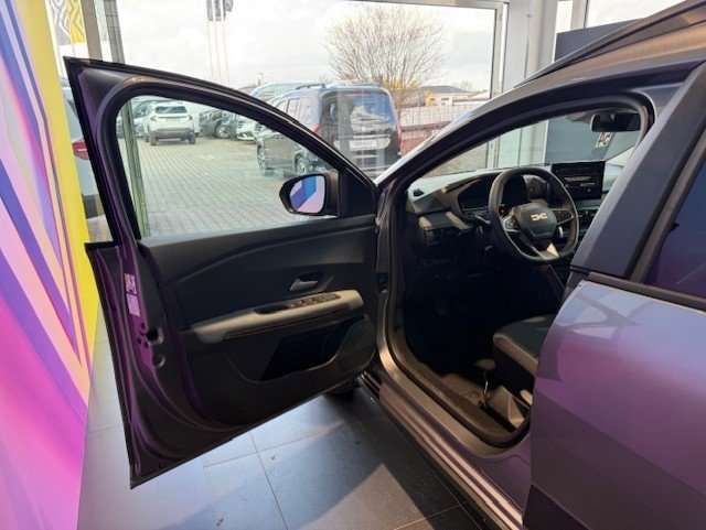 Fahrzeugbild eines Dacia Jogger