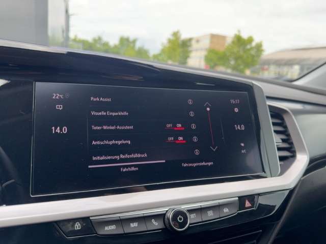 Fahrzeugbild eines Opel Grandland X