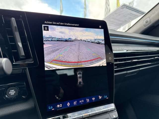 Fahrzeugbild eines Renault Rafale