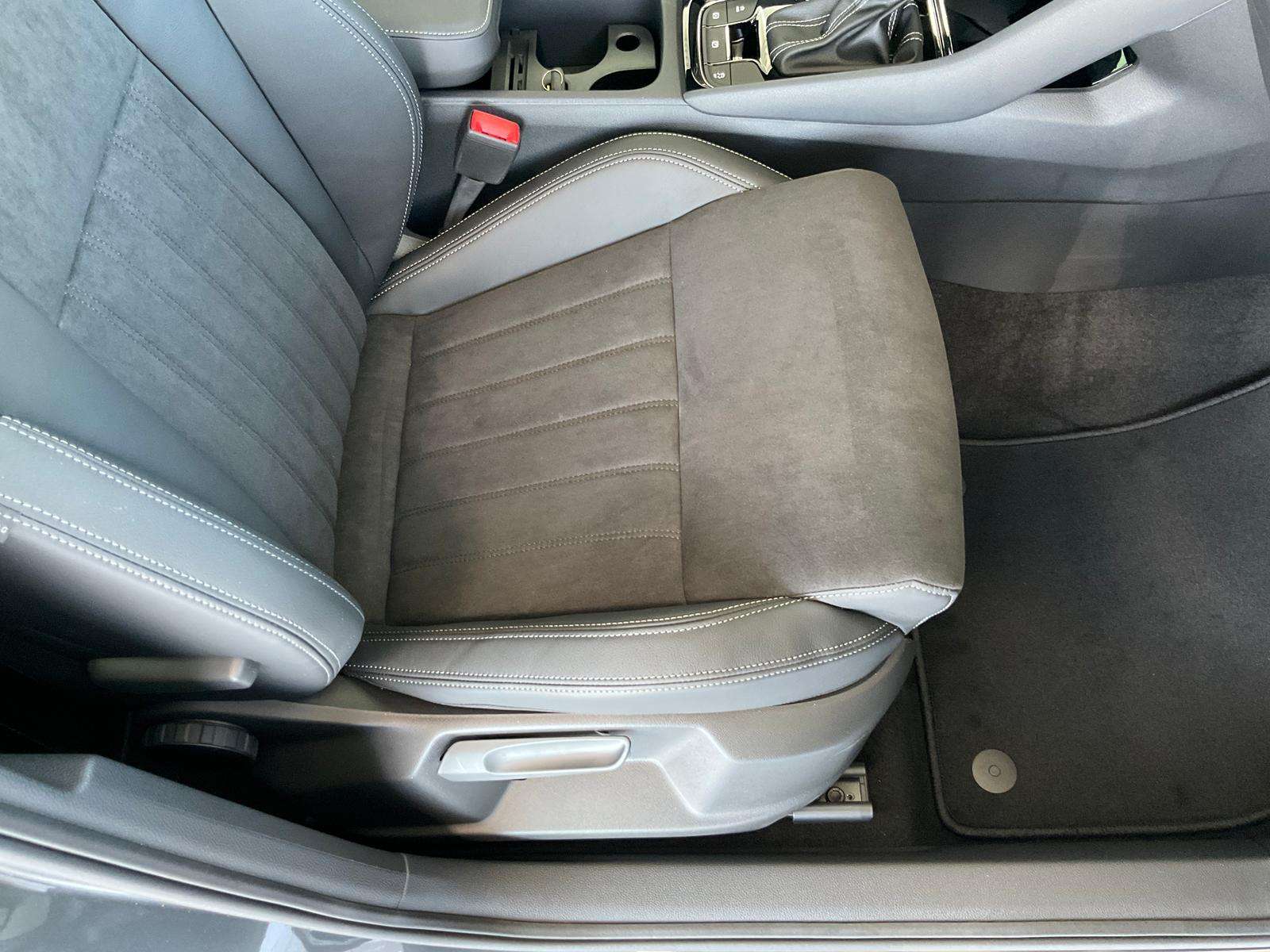 Fahrzeugbild eines Skoda Karoq