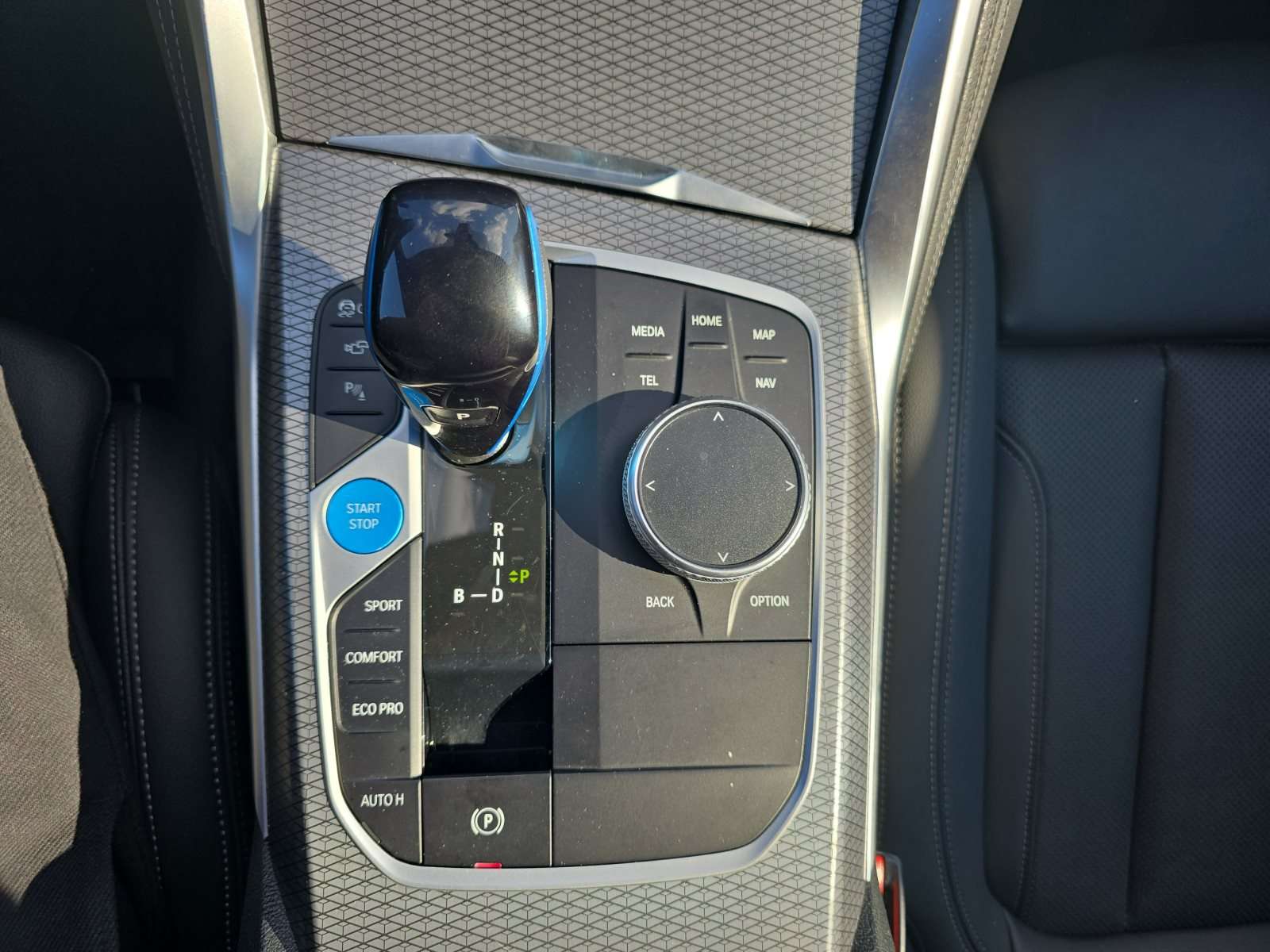 Fahrzeugbild eines BMW i4