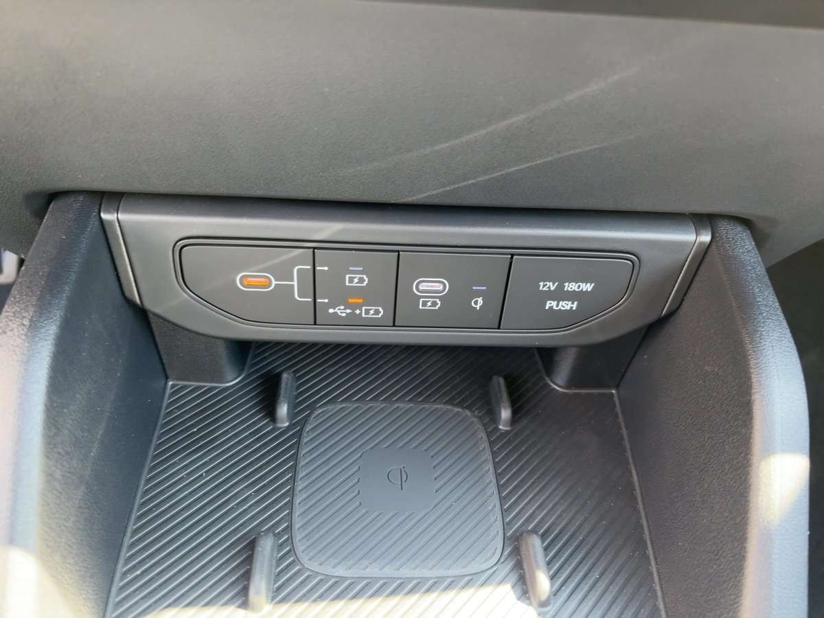 Fahrzeugbild eines Kia K4