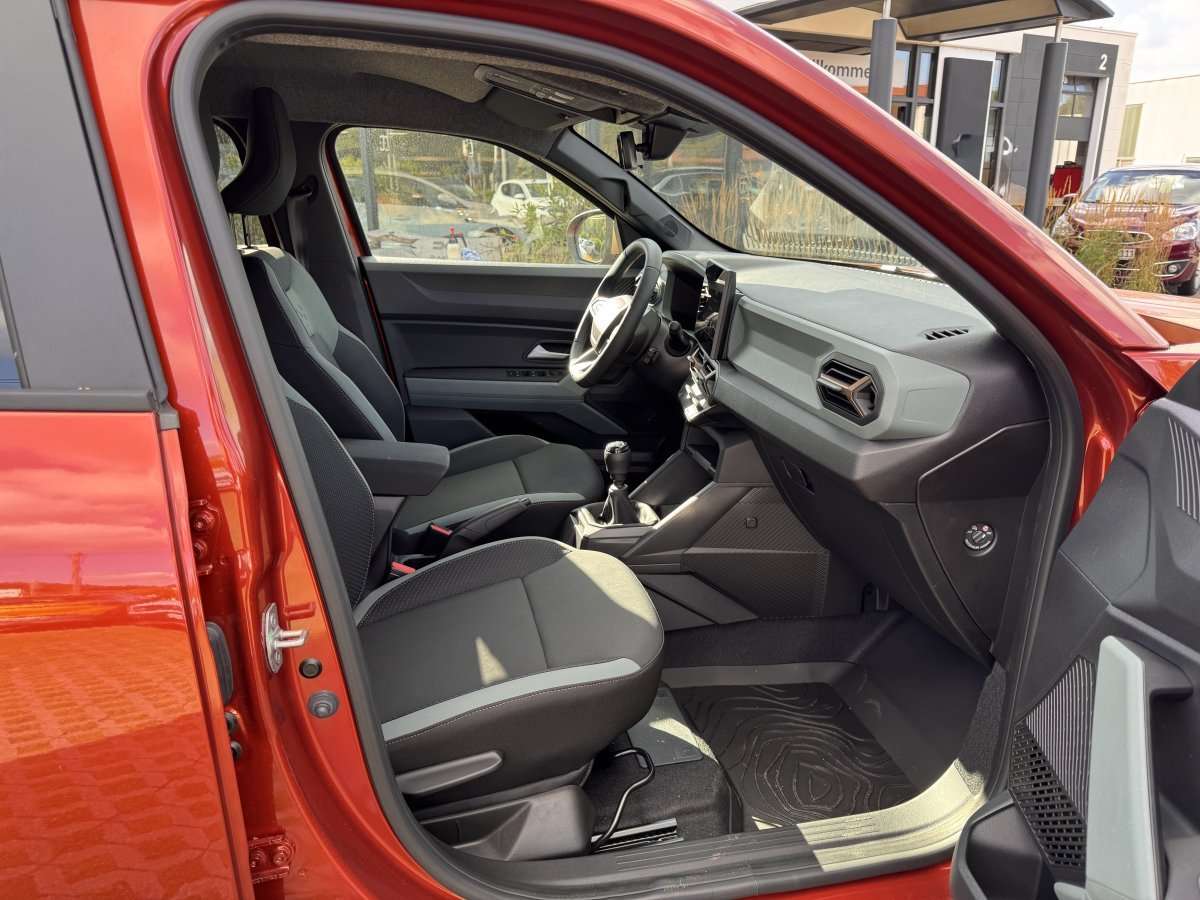 Fahrzeugbild eines Dacia Duster