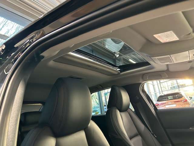 Fahrzeugbild eines Mazda CX-30