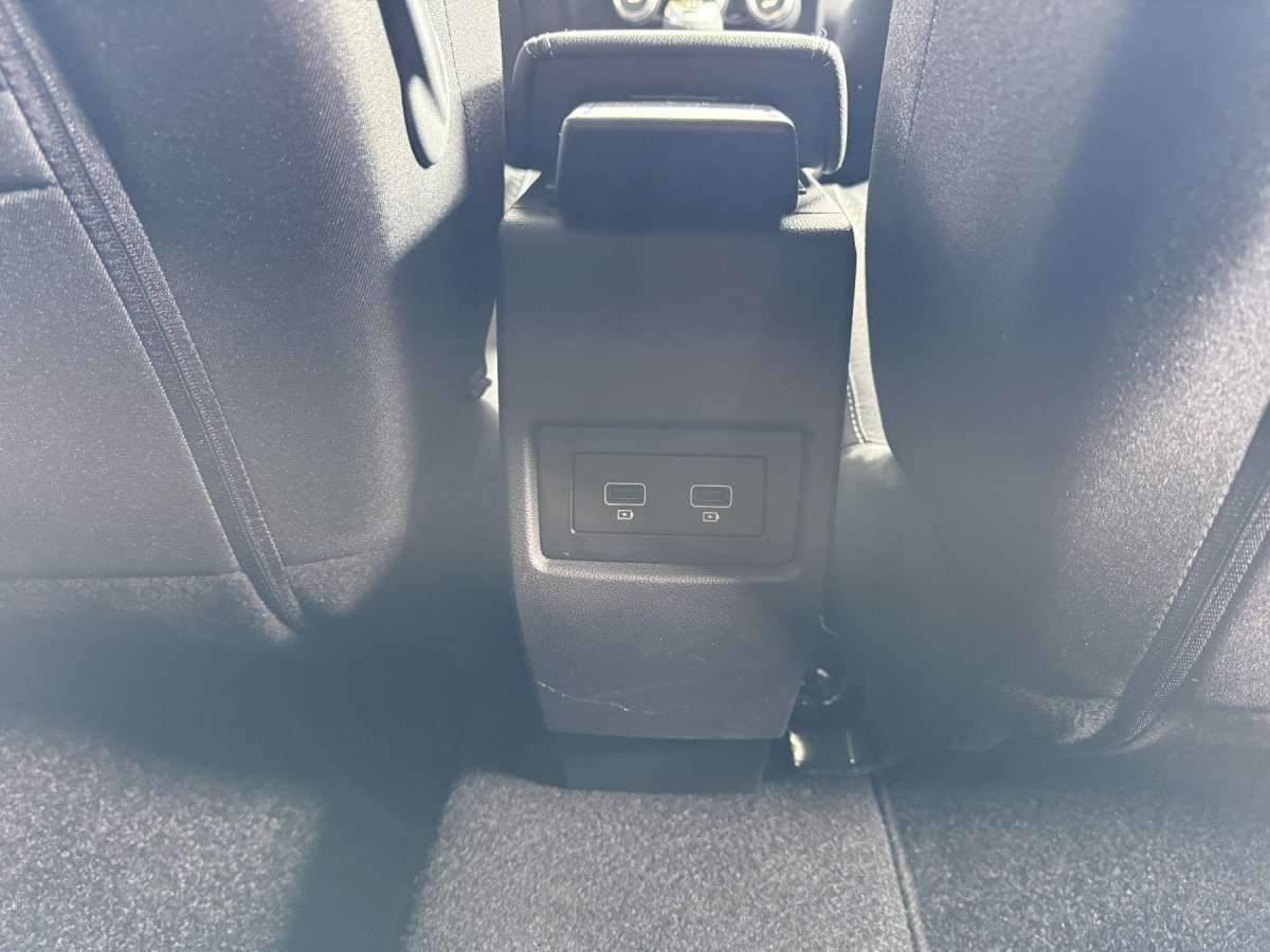 Fahrzeugbild eines Dacia Duster