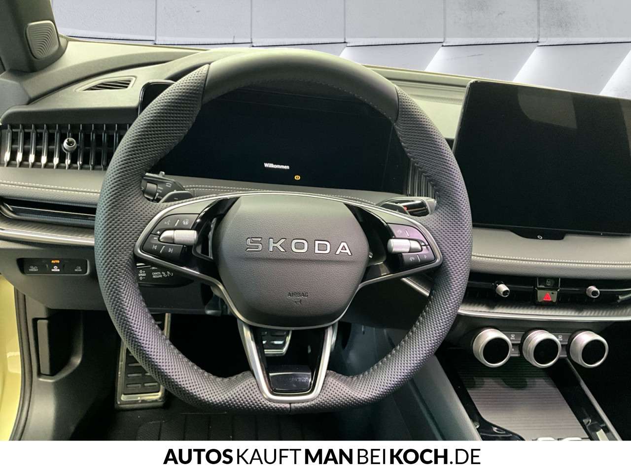 Fahrzeugbild eines Skoda Superb
