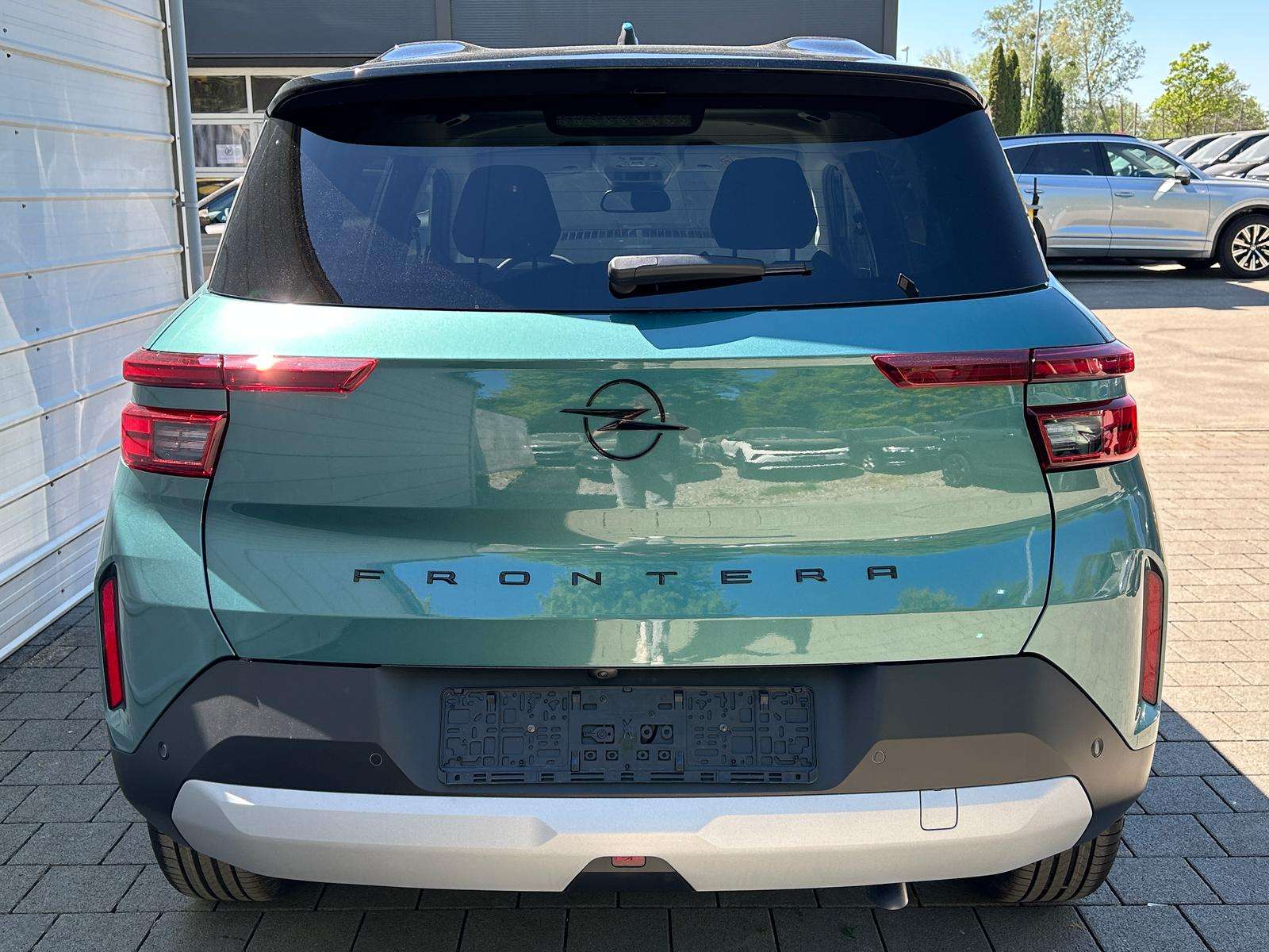 Fahrzeugbild eines Opel Frontera