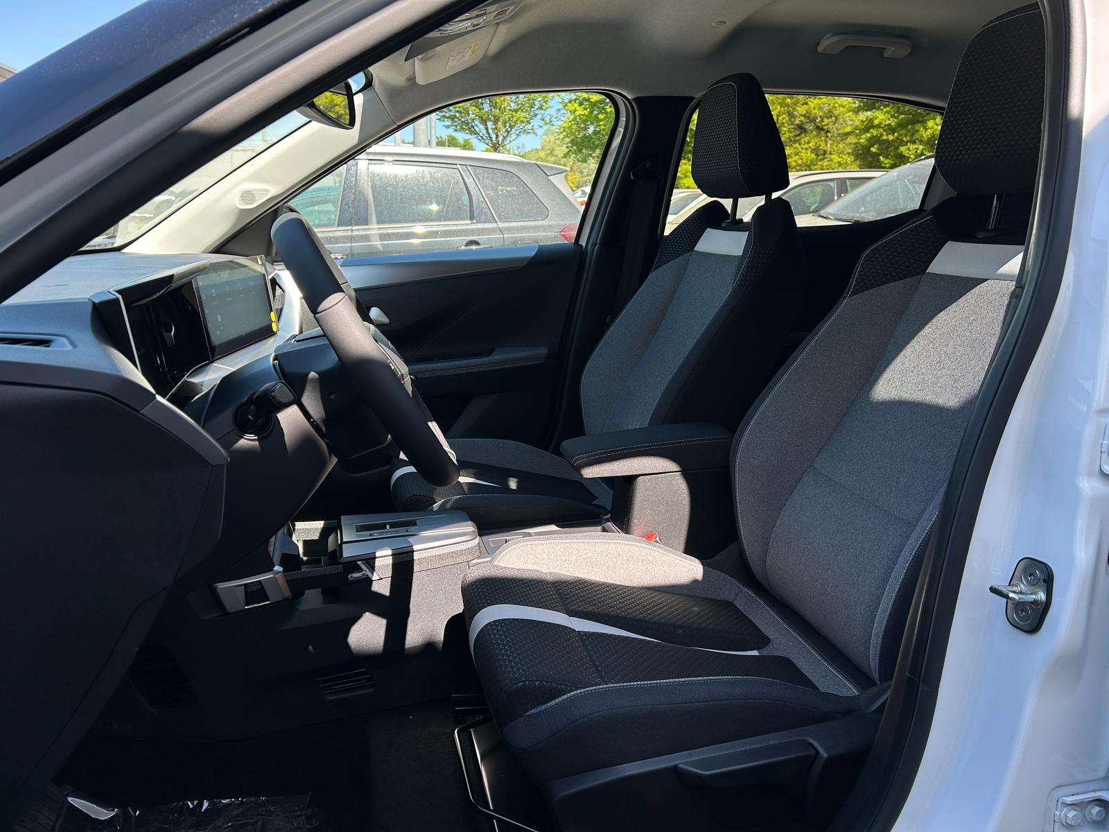Fahrzeugbild eines Opel Frontera