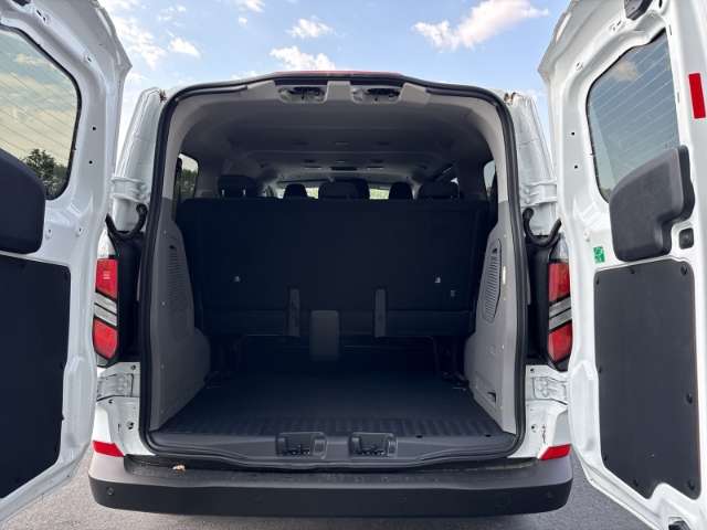 Fahrzeugbild eines Ford Transit Custom