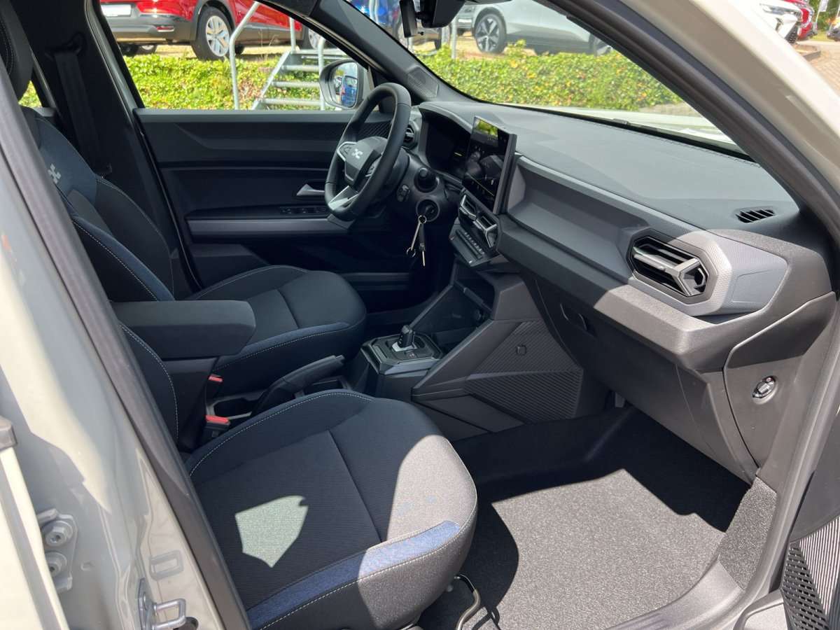 Fahrzeugbild eines Dacia Duster
