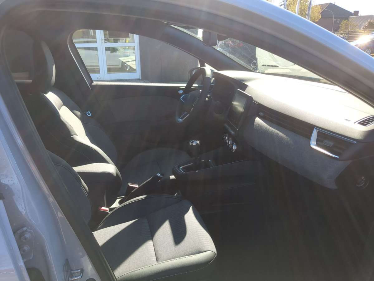 Fahrzeugbild eines Renault Clio