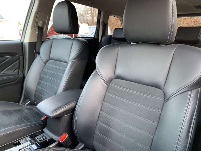 Fahrzeugbild eines Mitsubishi Outlander