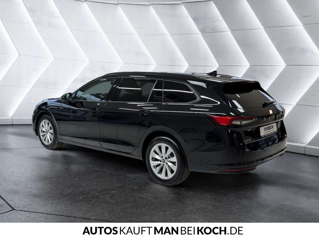 Fahrzeugbild eines Skoda Superb