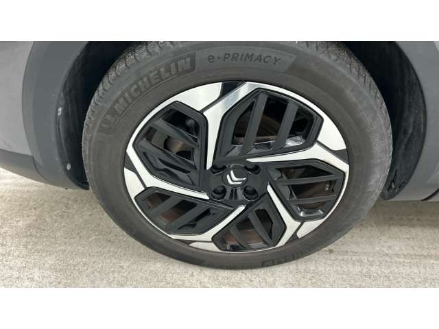 Fahrzeugbild eines Citroën C4 X