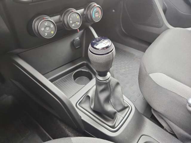 Fahrzeugbild eines Dacia Duster