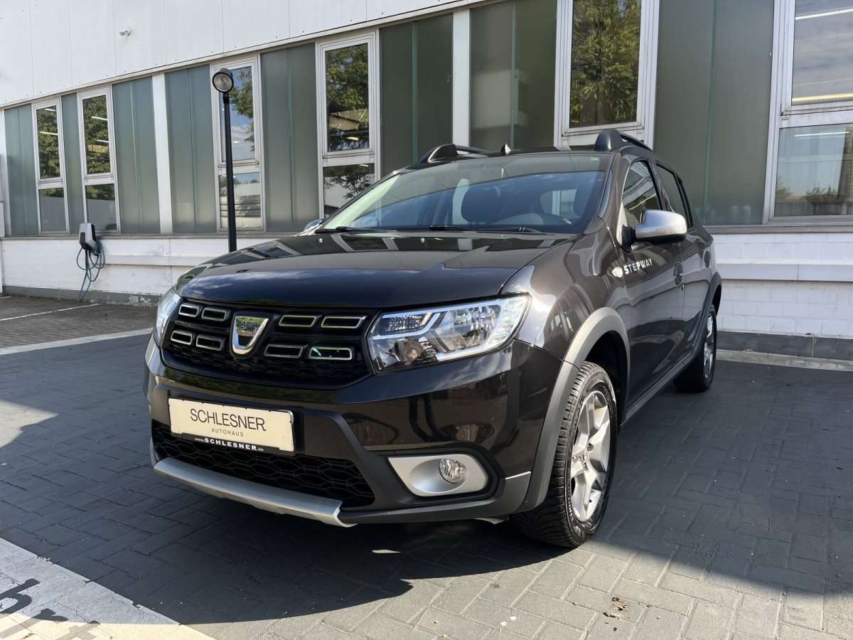 Fahrzeugbild eines Dacia Sandero