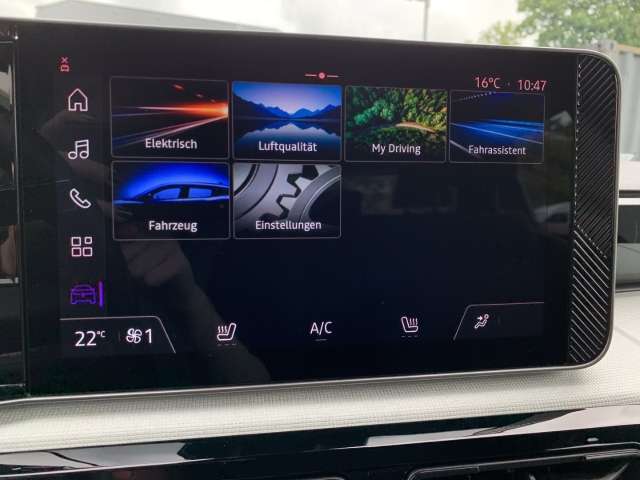 Fahrzeugbild eines Renault 5 E-TECH