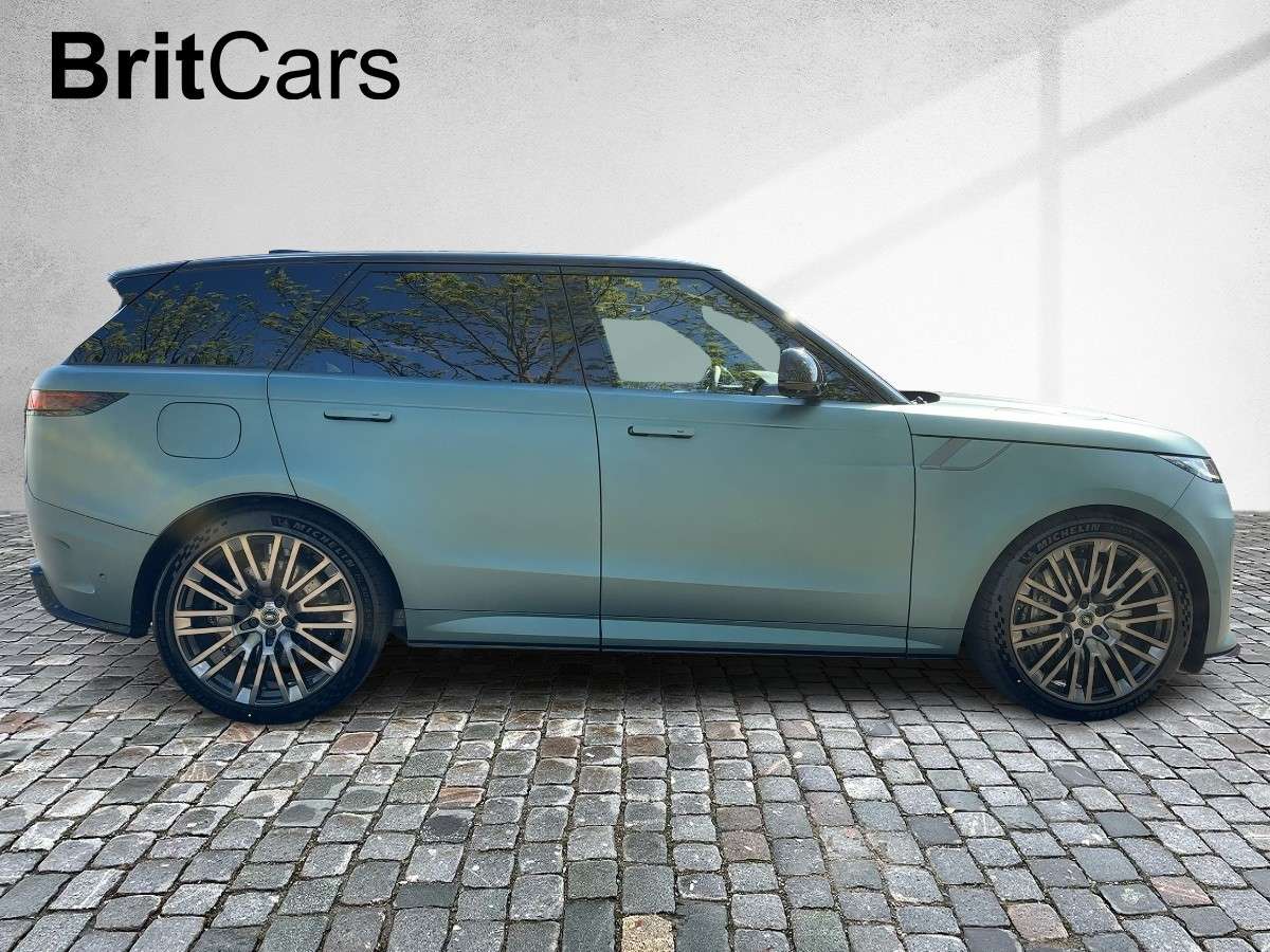 Fahrzeugbild eines Land Rover Range Rover Sport