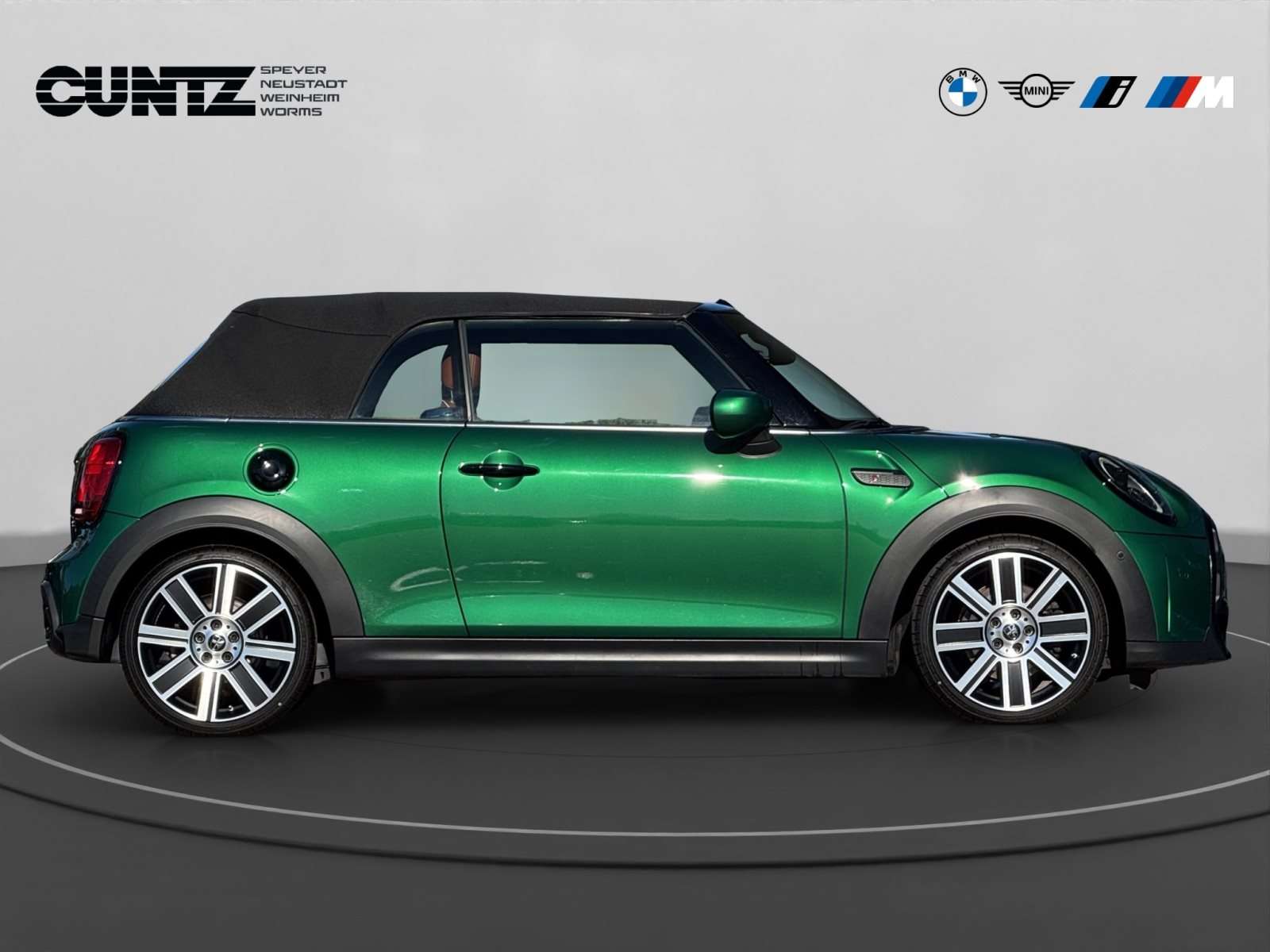Fahrzeugbild eines MINI COOPER