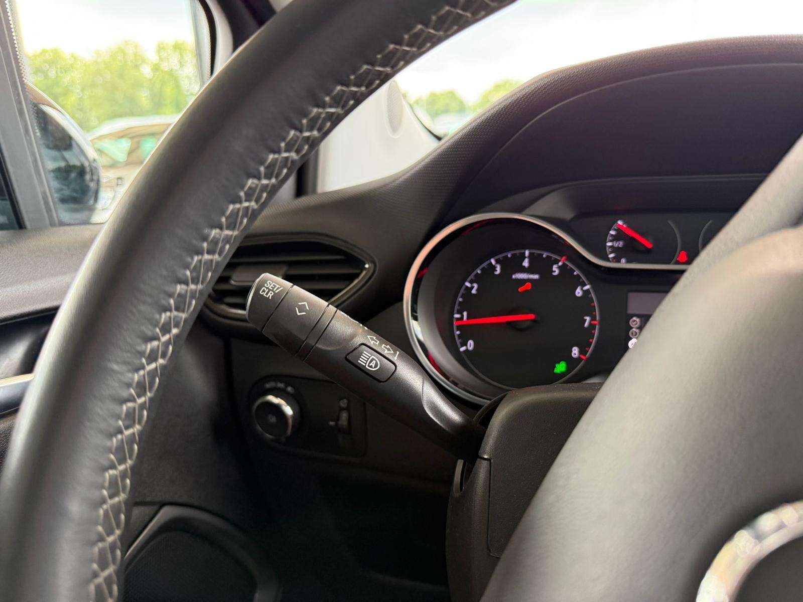 Fahrzeugbild eines Opel Crossland X