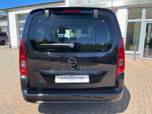 Fahrzeugbild eines Opel Combo