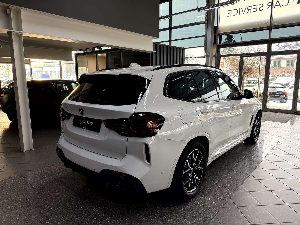 Fahrzeugbild eines BMW X3