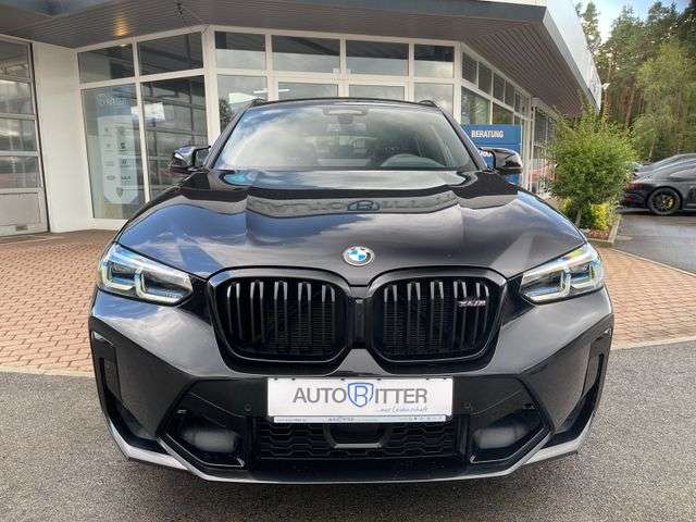 Fahrzeugbild eines BMW X4