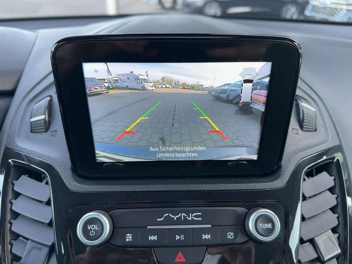 Fahrzeugbild eines Ford Grand Tourneo