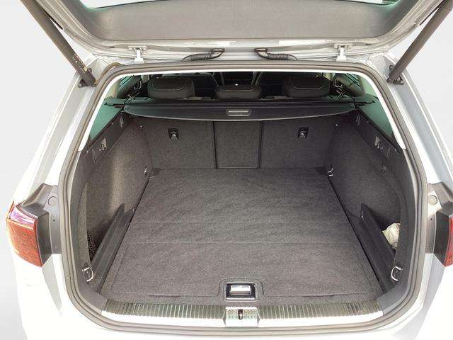Fahrzeugbild eines Volkswagen Passat