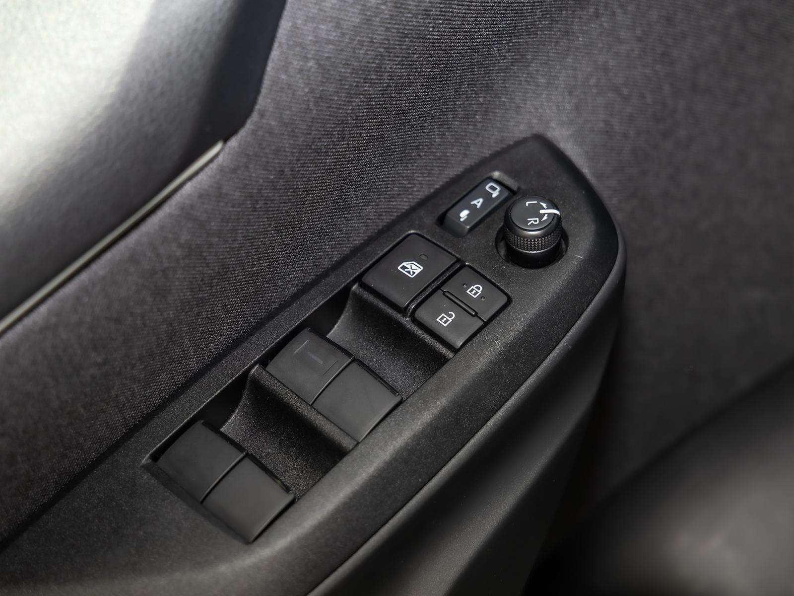 Fahrzeugbild eines Mazda Mazda2 Hybrid