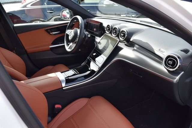 Fahrzeugbild eines Mercedes-Benz C-Klasse