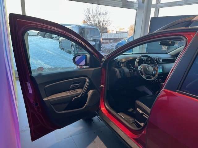 Fahrzeugbild eines Dacia Duster