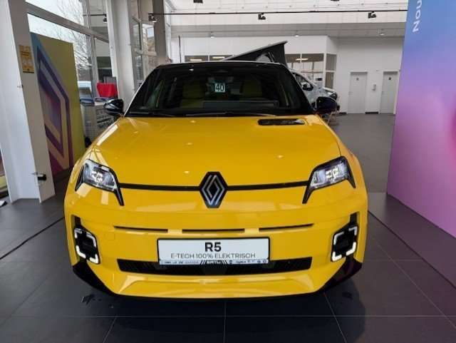Fahrzeugbild eines Renault 5 E-TECH