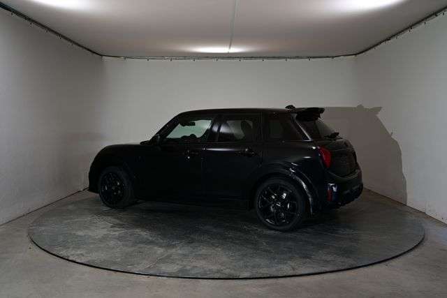 Fahrzeugbild eines MINI COOPER
