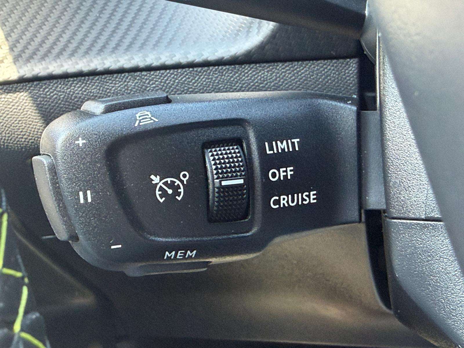 Fahrzeugbild eines Peugeot 2008