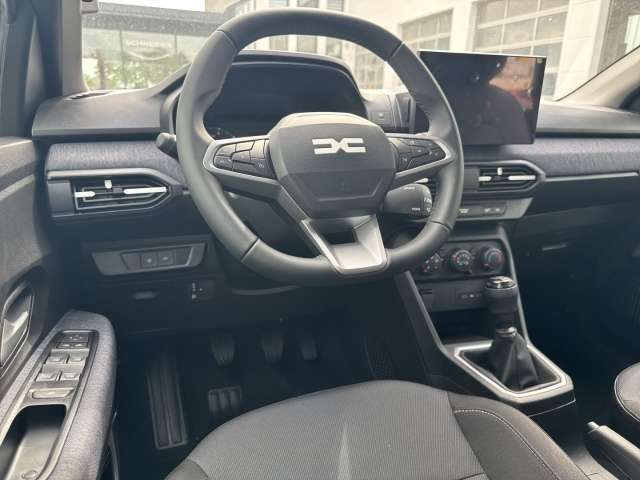 Fahrzeugbild eines Dacia Sandero