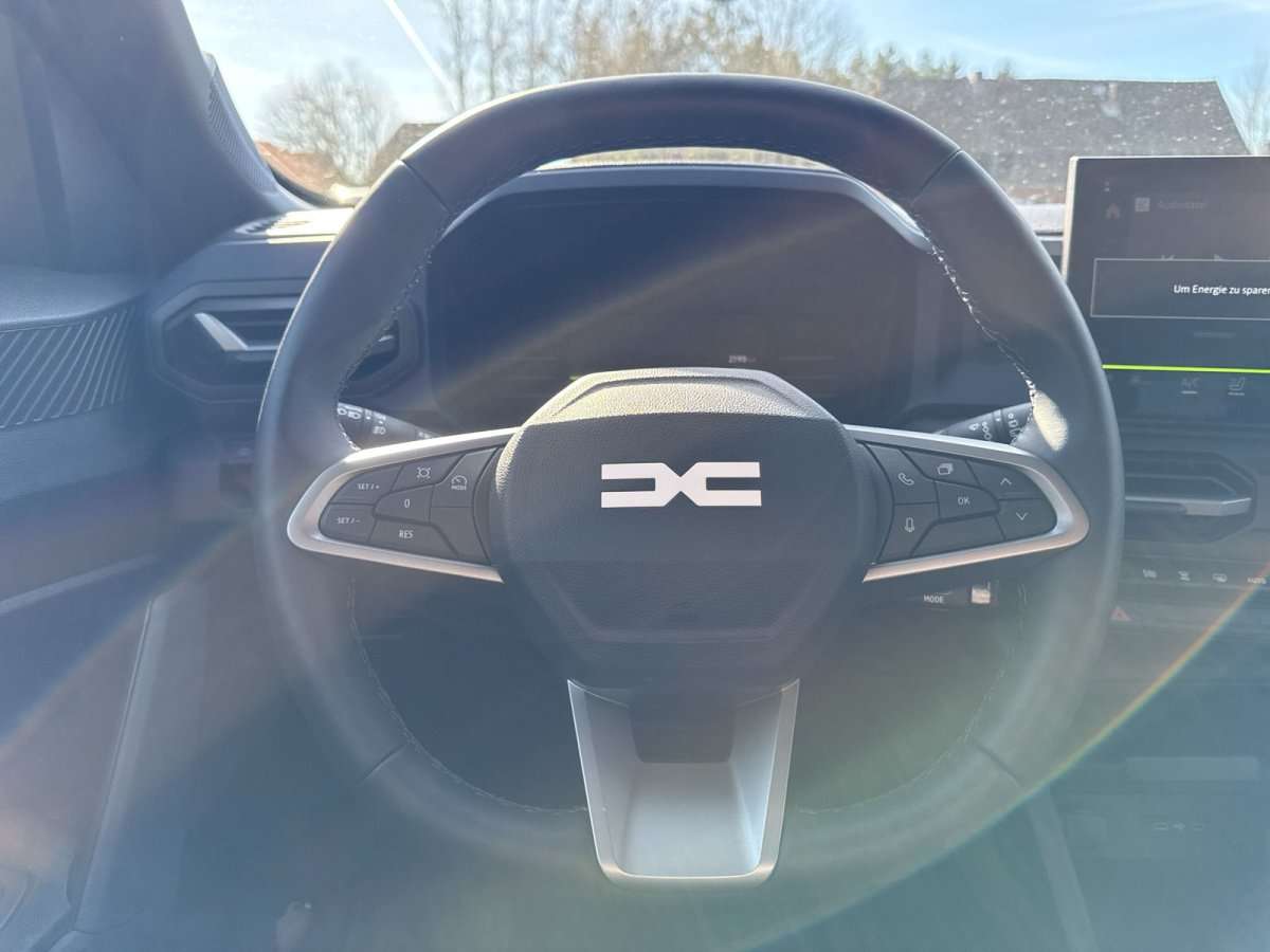 Fahrzeugbild eines Dacia Duster
