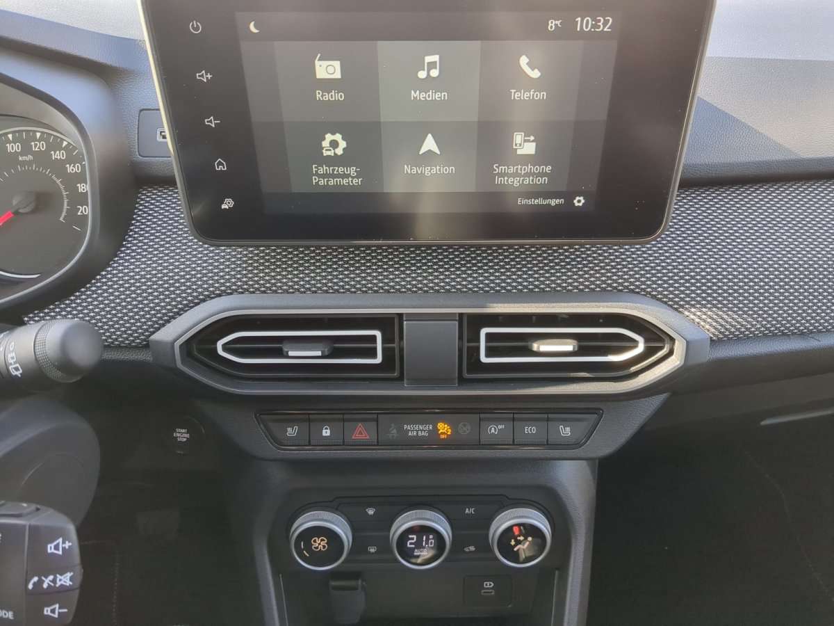 Fahrzeugbild eines Dacia Sandero