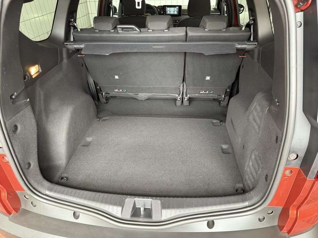 Fahrzeugbild eines Dacia Jogger