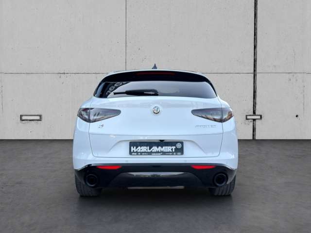 Fahrzeugbild eines Alfa Romeo Stelvio
