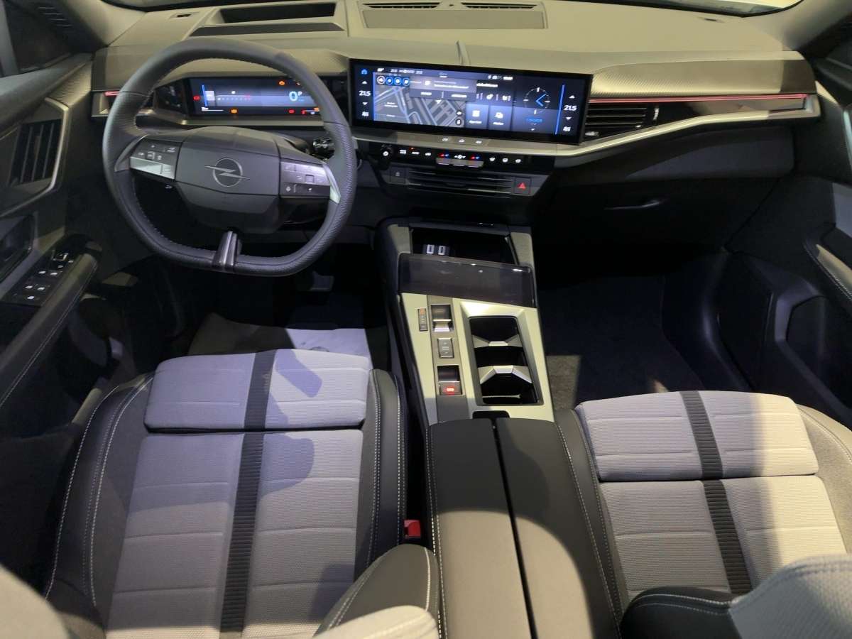 Fahrzeugbild eines Opel Grandland X