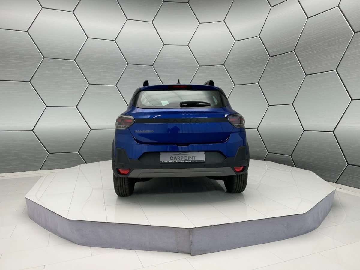 Fahrzeugbild eines Dacia Sandero